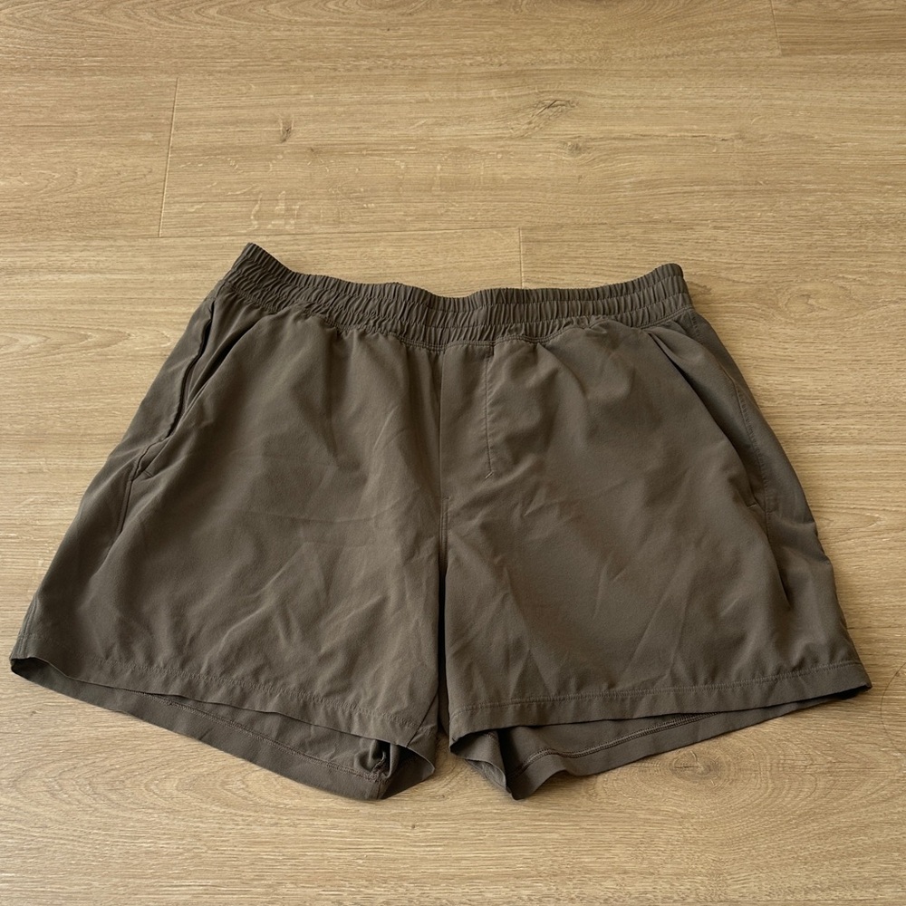 Lululemon Pace Breaker 5 in